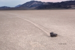 Death-Valley-National-Park;Dried-Lake-Bed;Moving-Rocks;Playa;Racetrack;Rock-Trai